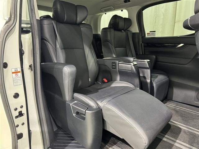 ヴェルファイア ２．５Ｚ　Ｇエディション　フルセグ　メモリーナビ　ミュージックプレイヤー接続可　後席モニター　バックカメラ　衝突被害軽減システム　ＥＴＣ　ドラレコ　両側電動スライド　ＬＥＤヘッドランプ　乗車定員７人　３列シート（31枚目）