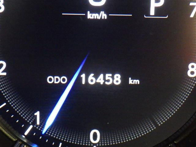 ＲＣ ＲＣ３００　Ｆスポーツ　革シート　サンルーフ　フルセグ　メモリーナビ　ＤＶＤ再生　ミュージックプレイヤー接続可　バックカメラ　衝突被害軽減システム　ＥＴＣ　ＬＥＤヘッドランプ　アイドリングストップ（23枚目）