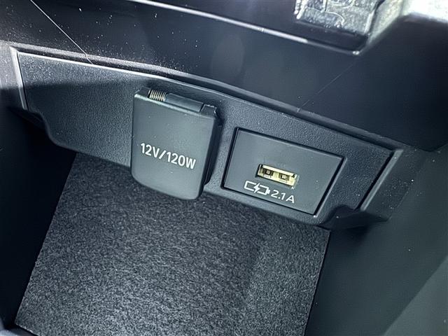 カローラスポーツ ハイブリッドＧ　Ｚ　フルセグ　メモリーナビ　ミュージックプレイヤー接続可　バックカメラ　衝突被害軽減システム　ＥＴＣ　ドラレコ　ＬＥＤヘッドランプ（16枚目）