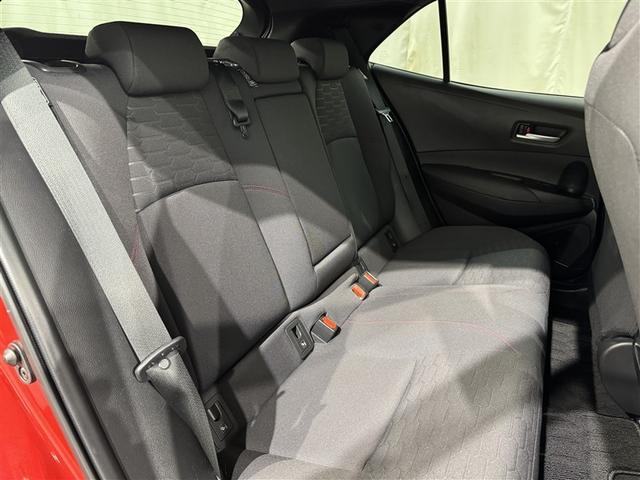 カローラスポーツ ハイブリッドＧ　Ｚ　フルセグ　メモリーナビ　ミュージックプレイヤー接続可　バックカメラ　衝突被害軽減システム　ＥＴＣ　ドラレコ　ＬＥＤヘッドランプ（27枚目）