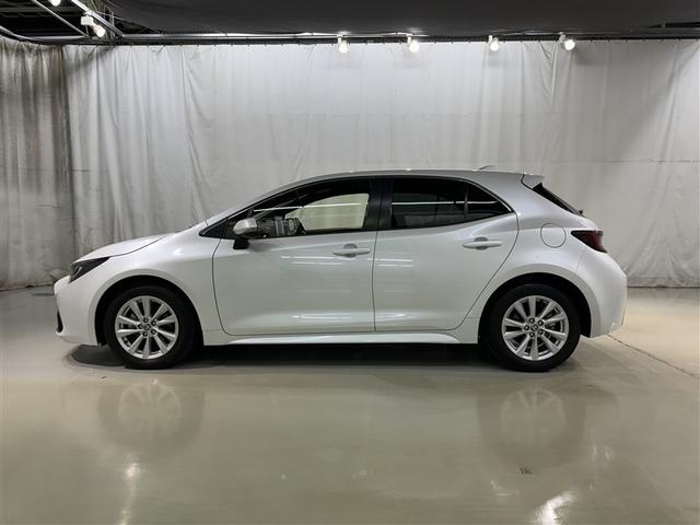 カローラスポーツ ハイブリッドＧ　フルセグ　メモリーナビ　ミュージックプレイヤー接続可　バックカメラ　衝突被害軽減システム　ＥＴＣ　ドラレコ　ＬＥＤヘッドランプ（4枚目）