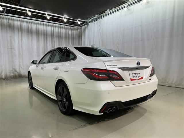 クラウンハイブリッド ＲＳ　リミテッド　革シート　フルセグ　メモリーナビ　ＤＶＤ再生　ミュージックプレイヤー接続可　バックカメラ　衝突被害軽減システム　ＥＴＣ　ドラレコ　ＬＥＤヘッドランプ（6枚目）