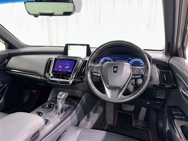 クラウンハイブリッド ＲＳ　リミテッド　革シート　フルセグ　メモリーナビ　ＤＶＤ再生　ミュージックプレイヤー接続可　バックカメラ　衝突被害軽減システム　ＥＴＣ　ドラレコ　ＬＥＤヘッドランプ（9枚目）