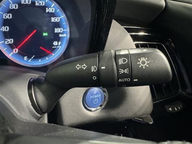 クラウンハイブリッド ＲＳ　リミテッド　革シート　フルセグ　メモリーナビ　ＤＶＤ再生　ミュージックプレイヤー接続可　バックカメラ　衝突被害軽減システム　ＥＴＣ　ドラレコ　ＬＥＤヘッドランプ（24枚目）