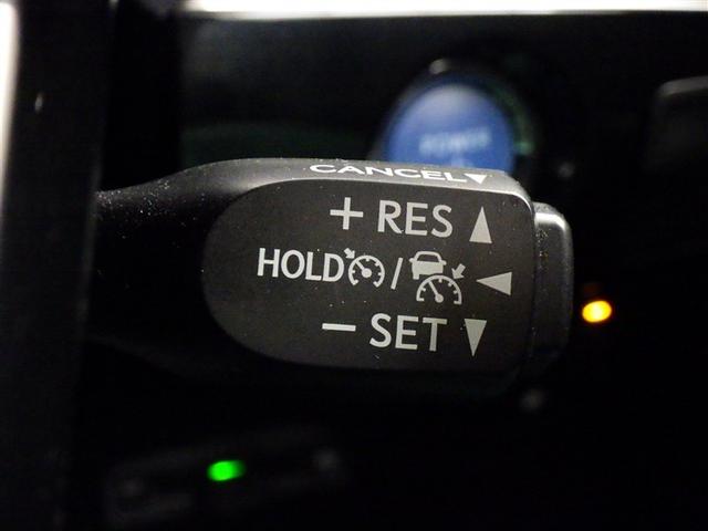 プリウス ＳセーフティプラスＩＩ　フルセグ　メモリーナビ　ＤＶＤ再生　ミュージックプレイヤー接続可　バックカメラ　衝突被害軽減システム　ＥＴＣ　ＬＥＤヘッドランプ（23枚目）