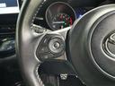 ステアリングスイッチ装備!運転しながら手元でオーディオの操作などができます。