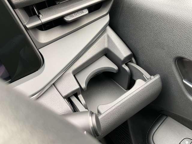 ノート １．２　Ｘ　雹害車　※こちらのお車は雹害車両となります。フード、ルーフに凹みがございますが走行上問題はございません。現車確認とご来店納車の可能なお客様のみご販売とさせていただきます（30枚目）