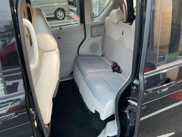 ルークス ６６０　Ｘ　９型ナビ　全方位カメラ　両側電動スライド　アラモニ　前後衝突軽減ブレーキ　ワンオーナー車　禁煙　車線逸脱防止　ＥＴＣ　スマートキー　定期点検記録簿　キーフリー　ドライブレコーダー　ｉ－ｓｔｏｐ　フルオートエアコン　パワーウインドウ　ＬＥＤ（6枚目）