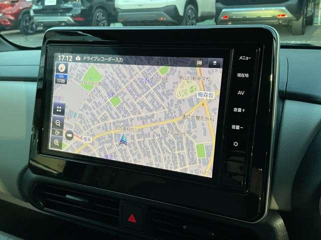 ルークス ６６０　Ｘ　９型ナビ　全方位カメラ　両側電動スライド　アラモニ　前後衝突軽減ブレーキ　ワンオーナー車　禁煙　車線逸脱防止　ＥＴＣ　スマートキー　定期点検記録簿　キーフリー　ドライブレコーダー　ｉ－ｓｔｏｐ　フルオートエアコン　パワーウインドウ　ＬＥＤ（8枚目）