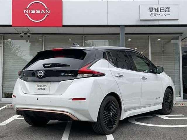 リーフ X Vセレクション 90周年記念車 コネクトナビ プロパイロット 全方位カメ 寒冷地仕様 試乗車UP 全方位カメラ LEDヘッドライト インテリキー レーンキープ 踏み間違い防止 ETC 禁煙車 サイドカーテンエアバック Bカメラ ナビTV(2枚目)