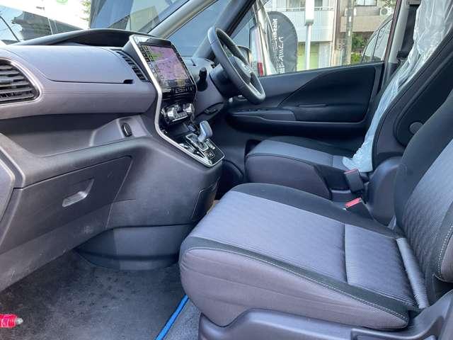 セレナ 1.2 e-POWER ハイウェイスター V 純正10型ナビ 後席モニター プロパイロッ 360°カメラ エマジェンシーブレーキ 1オナ スマキー バックカメラ LED レーンアシスト 点検記録簿付 ETC ドラレコ サイドカーテンエアバック フルオートエアコン アルミホイール エアバック(5枚目)