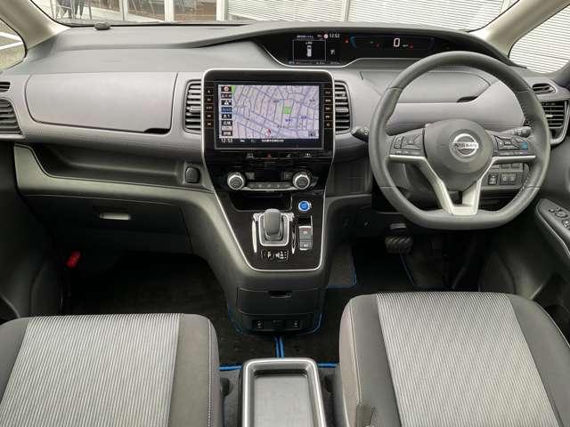 セレナ 1.2 e-POWER ハイウェイスター V 純正10型ナビ 後席モニター 寒冷地仕様 360°カメラ エマジェンシーブレーキ 1オナ バックカメラ LED レーンアシスト 点検記録簿付 クルコン ETC ドラレコ イモビ サイドカーテンエアバック フルオートエアコン アルミホイール(4枚目)