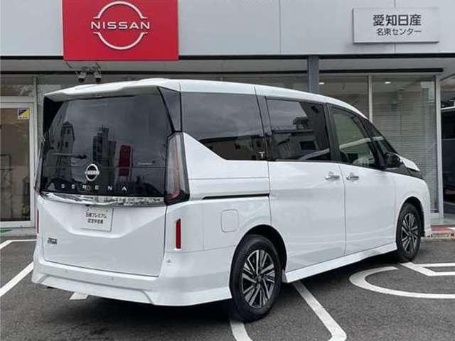 セレナ 2.0 ハイウェイスターV Vセレクション 純正9型ナビ 後席モニター プロパイロッ 両側自動ドア 全周囲 衝突被害軽減ブレーキ インテリジェントキー LEDヘッドライト 禁煙車 アルミホイール アダクティブクルーズコントロール ワンオーナー レーンキープ アイドリングストップ ETC(2枚目)