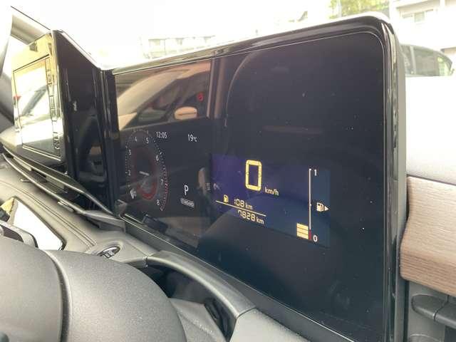 セレナ 2.0 ハイウェイスターV Vセレクション 純正9型ナビ 後席モニター プロパイロッ 両側自動ドア 全周囲 衝突被害軽減ブレーキ インテリジェントキー LEDヘッドライト 禁煙車 アルミホイール アダクティブクルーズコントロール ワンオーナー レーンキープ アイドリングストップ ETC(14枚目)