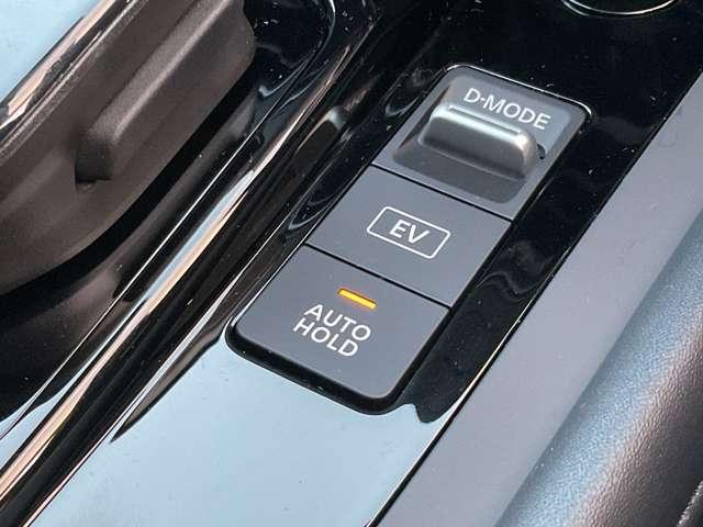 ノート 1.2 X 雹害未使用車 全方位カメラ LEDライト リアカメラ 衝突被害軽減ブレ-キ 全方位カメラ LEDヘッドライト レーンアシスト インテリジェントキー ワンオーナー サイドカーテンエアバック サイドカメラ パワーウィンドウ オートエアコン ABS(12枚目)