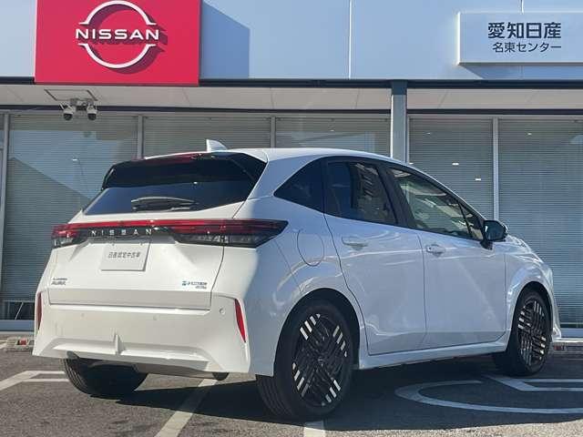 オーラ 1.2 G FOUR 4WD 雹害車 プロパイロット 全方位カメラ ワンオーナー車 エマブレ 全周囲 LDW アダプティブクルーズ オートエアコン スマートキー バックカメラ LEDライト アルミホイール 4WD ETC車載器 ナビTV メモリーナビ 寒冷地仕様(2枚目)