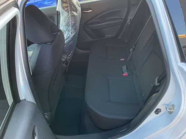 ノート １．２　Ｘ　雹害未使用車　全方位カメラ　ＬＥＤライト　リアカメラ　衝突被害軽減ブレ－キ　全方位カメラ　ＬＥＤヘッドライト　レーンアシスト　インテリジェントキー　ワンオーナー　サイドカーテンエアバック　サイドカメラ　パワーウィンドウ　オートエアコン　ＡＢＳ（7枚目）