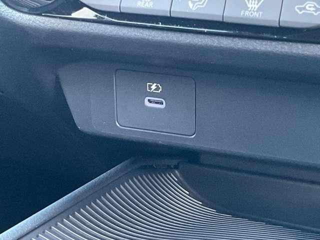 ノート １．２　Ｘ　雹害未使用車　全方位カメラ　ＬＥＤライト　リアカメラ　衝突被害軽減ブレ－キ　全方位カメラ　ＬＥＤヘッドライト　レーンアシスト　インテリジェントキー　ワンオーナー　サイドカーテンエアバック　サイドカメラ　パワーウィンドウ　オートエアコン　ＡＢＳ（16枚目）