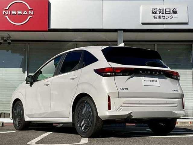 ノート １．２　Ｘ　雹害未使用車　全方位カメラ　ＬＥＤライト　リアカメラ　衝突被害軽減ブレ－キ　全方位カメラ　ＬＥＤヘッドライト　レーンアシスト　インテリジェントキー　ワンオーナー　サイドカーテンエアバック　サイドカメラ　パワーウィンドウ　オートエアコン　ＡＢＳ（18枚目）