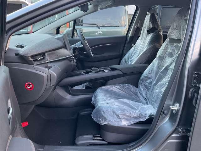 オーラ 1.2 G レザーエディション ※雹害未使用車 全方位カメラ ワンオーナ 追突防止 本革 車線逸脱警報装置 LED バックモニター AW キーレスエントリー オートエアコン ABS パワーウィンドウ サイドカメラ パワステ Wエアバック カーテンエアバック(6枚目)