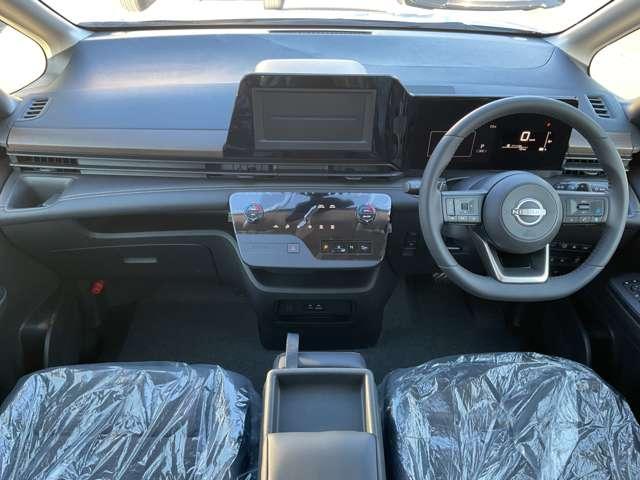 セレナ ２．０　ハイウェイスターＶ　※雹害未使用車　プロパイロット　ナビレス　Ｗ電動スライド　クルコン　レーンアシスト　ＬＥＤランプ　ワンオーナー車　カーテンエアバッグ　アルミホイール　キーフリー　エアコン　バックカメラ　ＡＢＳ　パワーウィンドウ　パワーステアリング（5枚目）