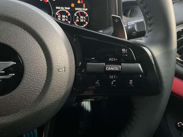 フェアレディＺ ３．０　バージョン　ＳＴ　※雹害未使用車　９インチ日産コネクトナビ　衝突軽減システム　オートクルーズ　Ｂモニタ　ワンオーナ　本革シート　アルミホイール　ＬＥＤヘッドライト　ナビＴＶ　スマートキー　ＥＴＣ　キーレス　オートエアコン　パワーステアリング　メモリーナビ（16枚目）