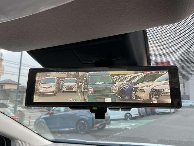 オーラ １．２　Ｇ　レザーエディション　※雹害未使用車　９インチ日産コネクトナビ　ワンオーナ　追突防止　クルコン　本革　車線逸脱警報装置　ＬＥＤ　バックモニター　ＥＴＣ　メモリーナビゲーション　ＡＷ　キーレスエントリー　オートエアコン　ＡＢＳ　パワーウィンドウ　サイドカメラ（12枚目）