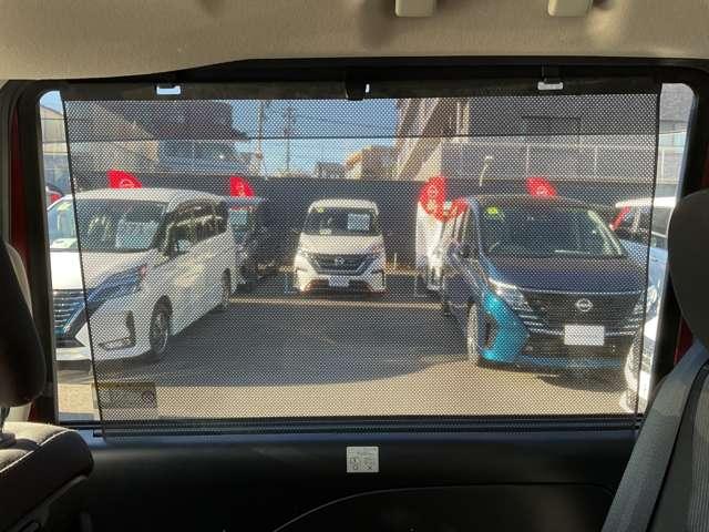 セレナ １．２　ｅ－ＰＯＷＥＲ　ハイウェイスター　Ｖ　☆９インチ純正ナビ・フルセグ・ＣＤＤＶＤ・ブルーレイ・音楽録音・Ｂｌｕｅｔｏｏｔｈ☆プロパイロット☆両側電動スライドドア☆前後ドラレコ☆ＥＴＣ（30枚目）