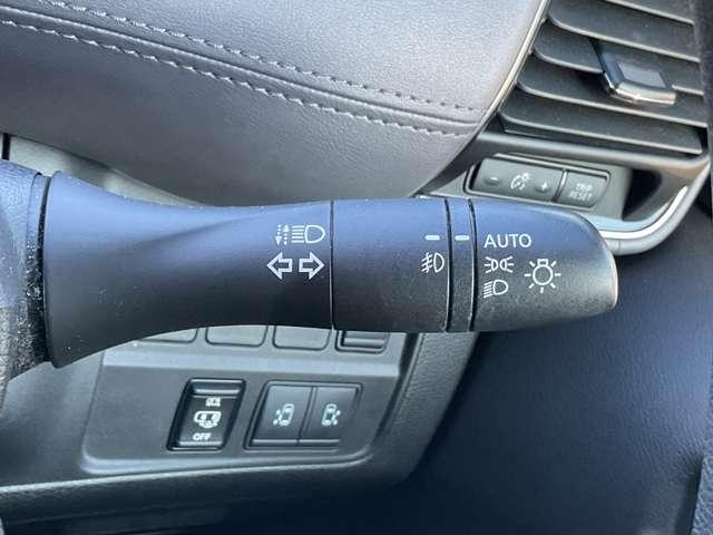 セレナ １．２　ｅ－ＰＯＷＥＲ　ハイウェイスター　Ｖ　☆９インチ純正ナビ・フルセグ・ＣＤＤＶＤ・ブルーレイ・音楽録音・Ｂｌｕｅｔｏｏｔｈ☆プロパイロット☆両側電動スライドドア☆前後ドラレコ☆ＥＴＣ（31枚目）