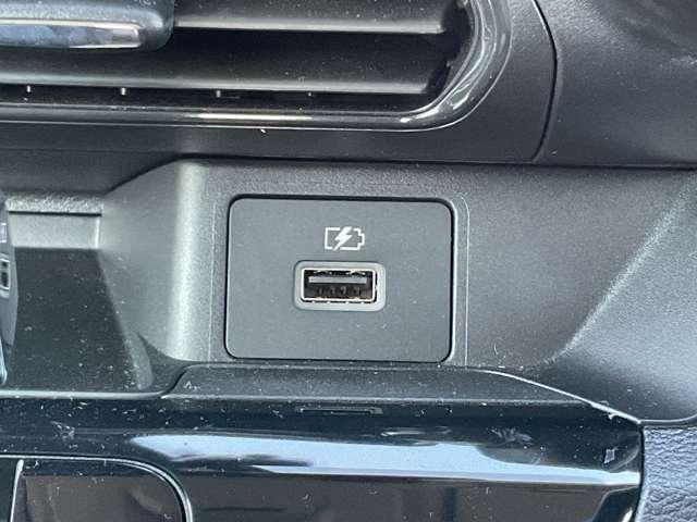 デイズ ６６０　ハイウェイスターＸ　９インチ純正ナビ　全方位カメラ　ドラレコ　ブレーキサポート　禁煙　全周囲カメラ　ＬＥＤ　ドライブレコーダー　１オーナー　インテリジェントキー　ＥＴＣ　レーンキープ　バックカメラ　ナビＴＶ　アイドリングストップ　オートエアコン　記録簿　キーレス（22枚目）