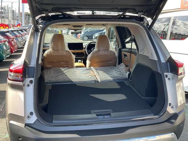 エクストレイル １．５　Ｇ　ｅ－４ＯＲＣＥ　４ＷＤ　※雹害未使用車　日産コネクトナビ　ＬＥＤヘット　地デジＴＶ　本革　オートマチックハイビーム　メモリーナビゲーション　シートヒーター　ＡＷ　レーンキープ　ＡＡＣ　サイドカメラ　ＥＴＣ　エアＢ　４ＷＤ（8枚目）