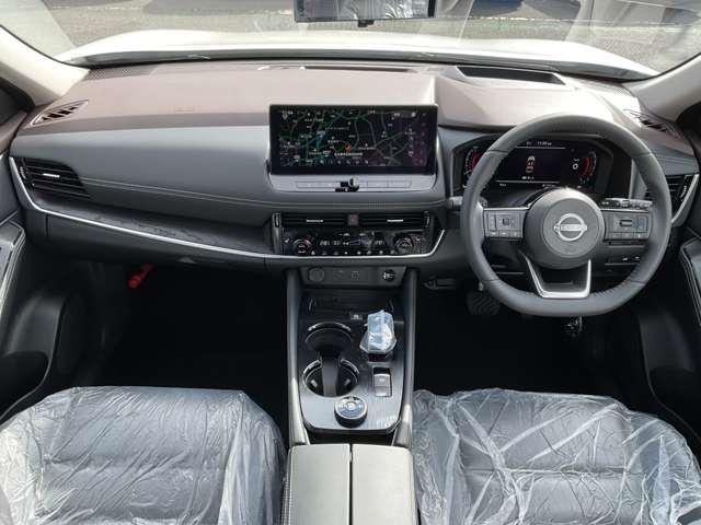 エクストレイル １．５　Ｇ　ｅ－４ＯＲＣＥ　４ＷＤ　※雹害未使用車　１２．３型日産コネクトナビ　ＬＥＤヘット　地デジＴＶ　オートマチックハイビーム　シートヒーター　ＡＷ　レーンキープ　ＡＡＣ　サイドカメラ　ＥＴＣ　エアＢ　４ＷＤ　キーフリー　ナビＴＶ（5枚目）