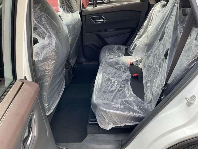 エクストレイル １．５　Ｇ　ｅ－４ＯＲＣＥ　４ＷＤ　※雹害未使用車　１２．３型日産コネクトナビ　ＬＥＤヘット　地デジＴＶ　オートマチックハイビーム　シートヒーター　ＡＷ　レーンキープ　ＡＡＣ　サイドカメラ　ＥＴＣ　エアＢ　４ＷＤ　キーフリー　ナビＴＶ（7枚目）