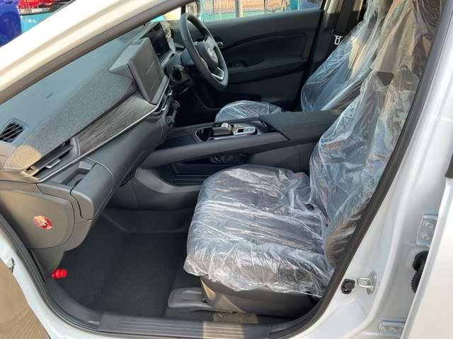 オーラ 1.2 G ※雹害未使用車 全方位カメラ LED ハイビームアシスト アルミ LDW LEDライト バックモニター エアバッグ サイドエアバッグ パワーステアリング キーレスエントリー フルオートエアコン ABS(6枚目)