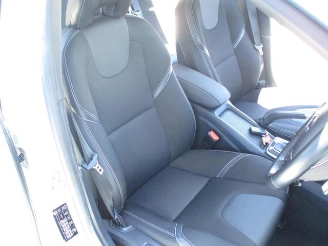 V40 T3 モメンタム 純正ナビ パドルシフト バックカメラ ドラレコ前後 メモリー付D席パワーシート スマートキー(2本)(3枚目)