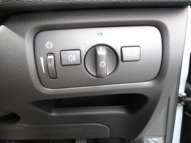 V40 T3 モメンタム 純正ナビ パドルシフト バックカメラ ドラレコ前後 メモリー付D席パワーシート スマートキー(2本)(27枚目)