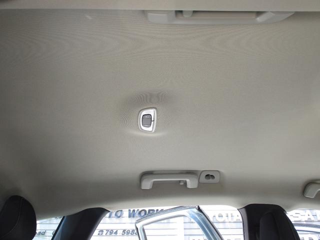 V40 T3 モメンタム 純正ナビ パドルシフト バックカメラ ドラレコ前後 メモリー付D席パワーシート スマートキー(2本)(48枚目)