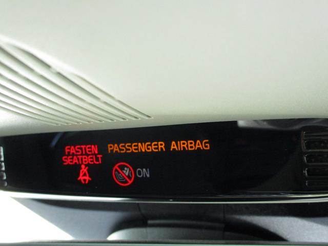 V40 T3 モメンタム 純正ナビ パドルシフト バックカメラ ドラレコ前後 メモリー付D席パワーシート スマートキー(2本)(49枚目)