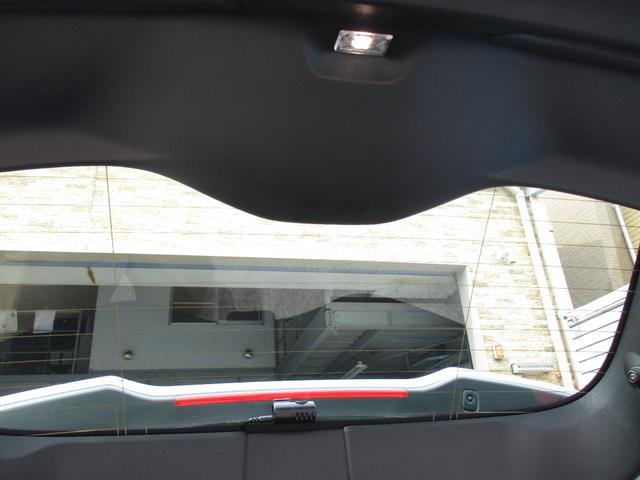 V40 T3 モメンタム 純正ナビ パドルシフト バックカメラ ドラレコ前後 メモリー付D席パワーシート スマートキー(2本)(50枚目)