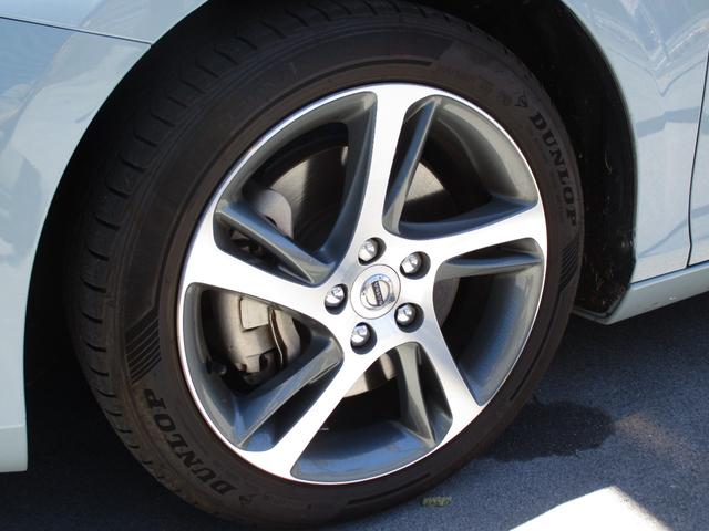 V40 T3 モメンタム 純正ナビ パドルシフト バックカメラ ドラレコ前後 メモリー付D席パワーシート スマートキー(2本)(64枚目)