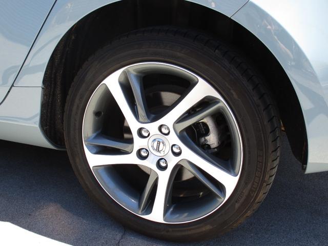 V40 T3 モメンタム 純正ナビ パドルシフト バックカメラ ドラレコ前後 メモリー付D席パワーシート スマートキー(2本)(65枚目)