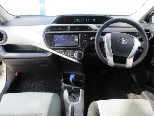 アクア Ｓ　カロッツェリアナビ・ＴＶ　Ｂｌｕｅｔｏｏｔｈ　ＥＴＣ　アイドリングストップ　オートエアコン　フォグランプ　保証書・取説有（30枚目）