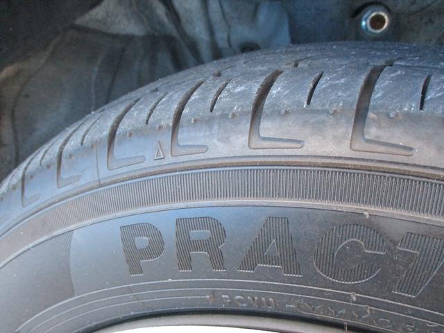 アクア Ｓ　カロッツェリアナビ・ＴＶ　Ｂｌｕｅｔｏｏｔｈ　ＥＴＣ　アイドリングストップ　オートエアコン　フォグランプ　保証書・取説有（36枚目）