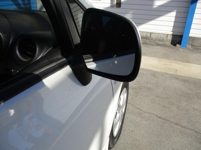ノート Ｘ　ＤＩＧ－Ｓ　プッシュスタート　スマートキー　純正ナビ・ＴＶアイドリングストップ（6枚目）