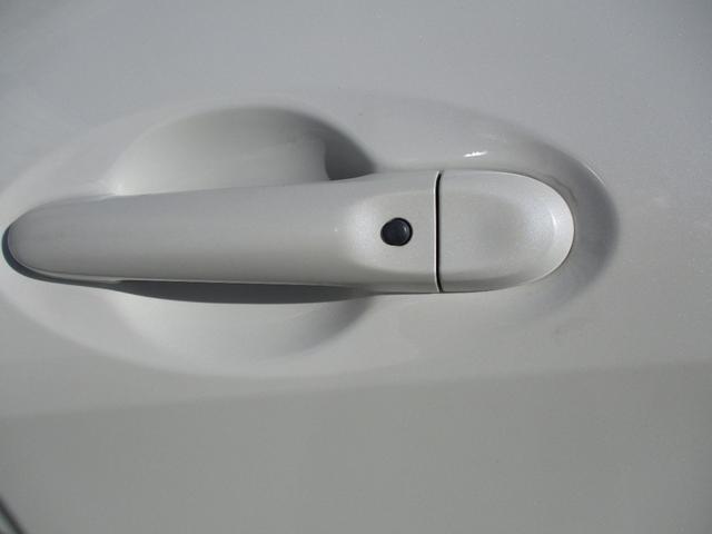 ノート Ｘ　ＤＩＧ－Ｓ　プッシュスタート　スマートキー　純正ナビ・ＴＶアイドリングストップ（38枚目）