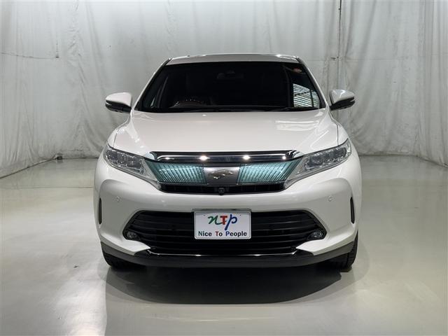 おひとり、恋人、ご友人、ご家族など、少人数でも大人数でもお出かけが楽しめます。この車で楽しいドライビングライフを送りましょう♪