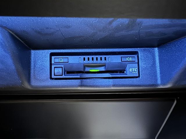 ＥＴＣ車載器付きです。高速道路の料金所もスムーズに通過できます。