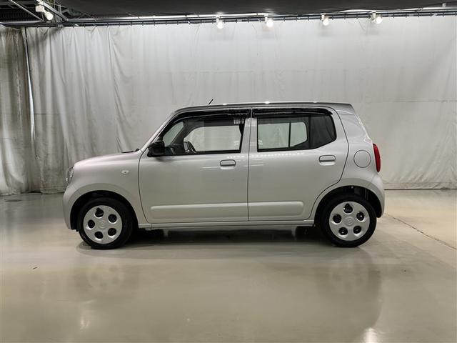 軽自動車は燃費も良くて経済的♪小さなボディで運転しやすい！細い道だってラクラク運転♪