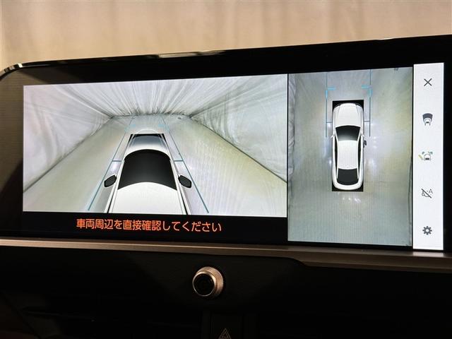 クラウンクロスオーバー Ｇレザーパッケージ　衝突被害軽減システム　メモリーナビ　フルセグ　バックカメラ　ＥＴＣ　ドラレコ　オートクルーズコントロール　ＬＥＤヘッドランプ　スマートキー　キーレス　４ＷＤ　ハイブリッド（12枚目）