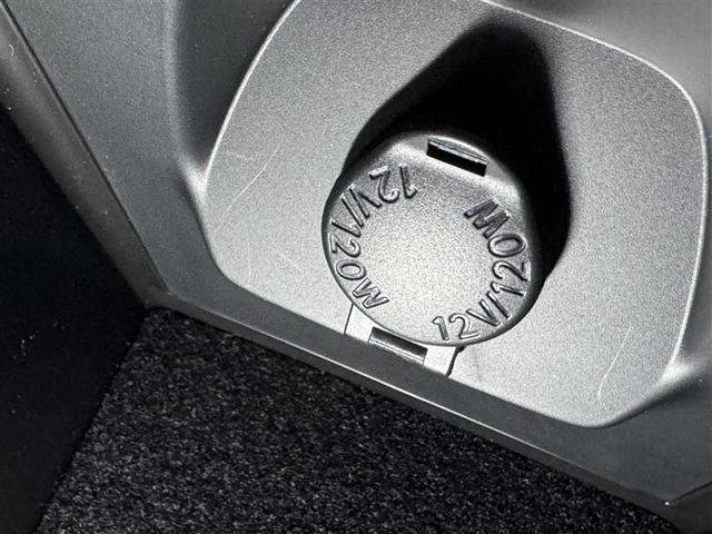 ハリアー Ｚ　衝突被害軽減システム　メモリーナビ　フルセグ　バックカメラ　ＥＴＣ　ドラレコ　ミュージックプレイヤー接続可　電動シート　オートクルーズコントロール　ＬＥＤヘッドランプ　スマートキー　キーレス　４ＷＤ（17枚目）